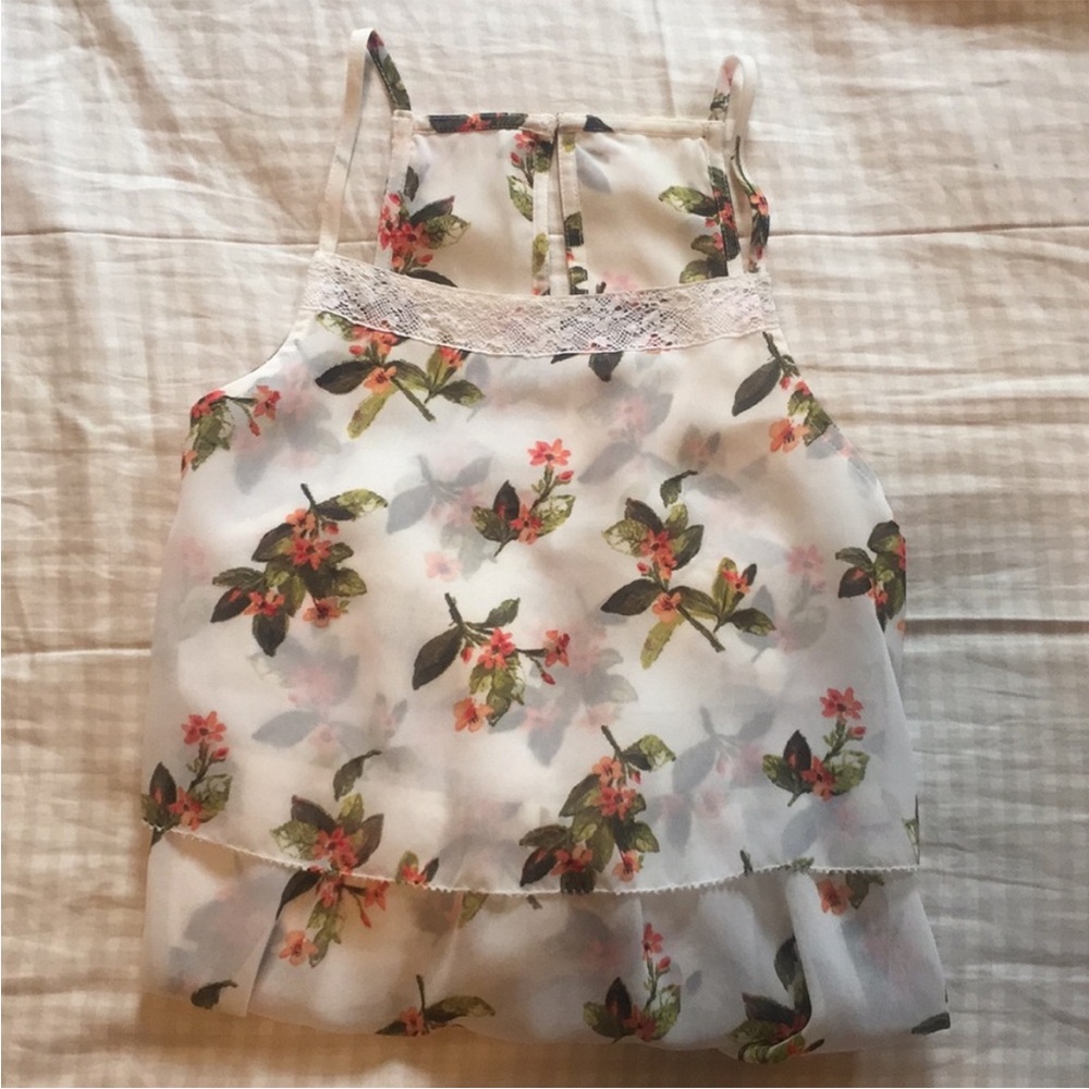 Flower Summer top white and red - Picture 11 of 16